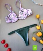 لباس بی کی نی شنا مایو دو تیکه زنانه و دخترانه سکسی لخت با سوتین مخصوص استخر بانوان فنردار صورتی رنگ قزن دار از پشت با بندهای قابل تنظیم و ست شورت مایو sexi خیلی باز بدن نما حلقه دار سبز رنگ برند خارجی شین ( shein )
