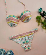 ست بیکینی زنانه و دخترانه دو تیکه طرح سنتی چند رنگ خاص با سوتین مایو شنا کاپدار ضخیم اسفنجی ثابت با بند دور گردن و شورت استخری ضد اب برند خارجی زافول ( zaful ))