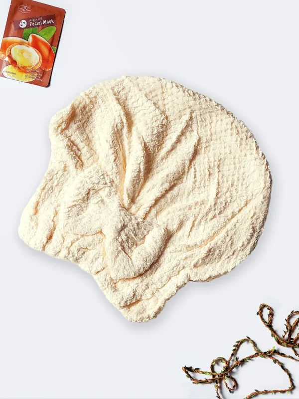 کلاه بعد شنا ، استخر ، دریا و حمام حوله ای زنانه دارای خاصیت آبگیری بالا برای خشک کردن سریع مو سر بانوان با جنس الیاف پنبه ای نرم و لطیف به رنگ شیری و طرح ساده